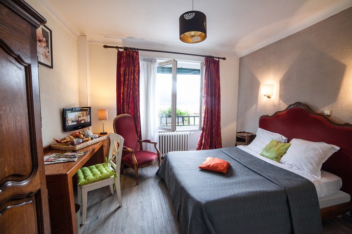 Imagen de la habitación del Hotel De La Paix, G&eacute;rardmer. Foto 3