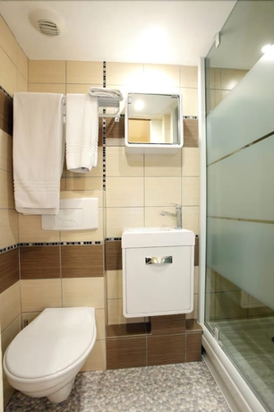 Imagen de la habitación del Hotel De La Paix, LA ROCHELLE. Foto 11