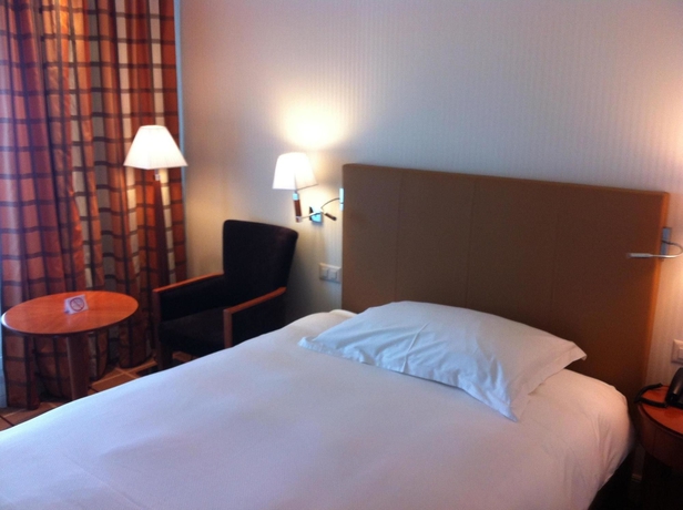 Imagen de la habitación del Hotel De La Paix, LAUSANA. Foto 5