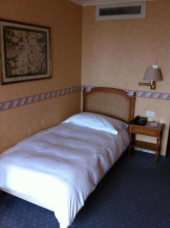 Imagen de la habitación del Hotel De La Paix, LAUSANA. Foto 8