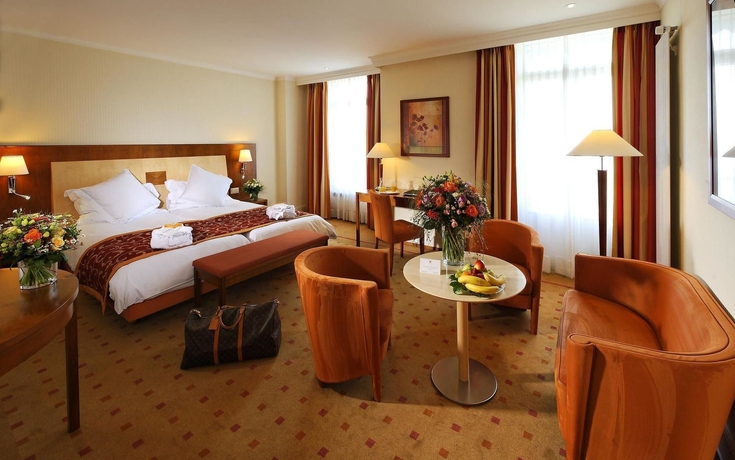 Imagen de la habitación del Hotel De La Paix, LAUSANA. Foto 13