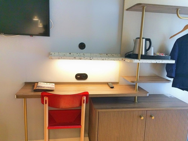 Imagen de la habitación del Hotel De La Paix, París. Foto 15