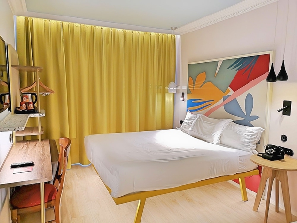 Imagen de la habitación del Hotel De La Paix, Porte de Versailles. Foto 7