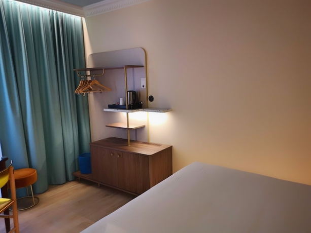 Imagen de la habitación del Hotel De La Paix, Porte de Versailles. Foto 12