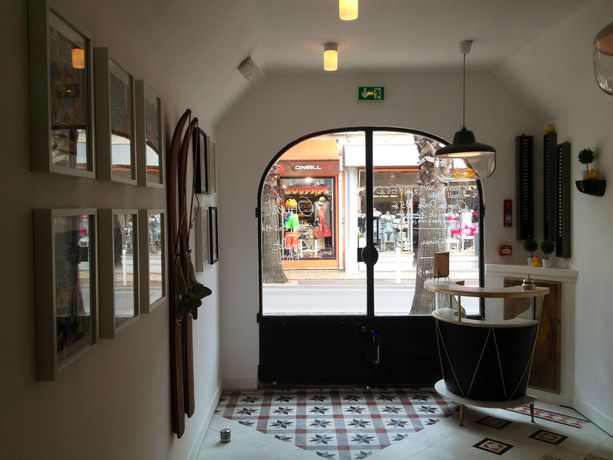 Imagen de la habitación del Hotel De La Pin&egrave;de. Foto 5