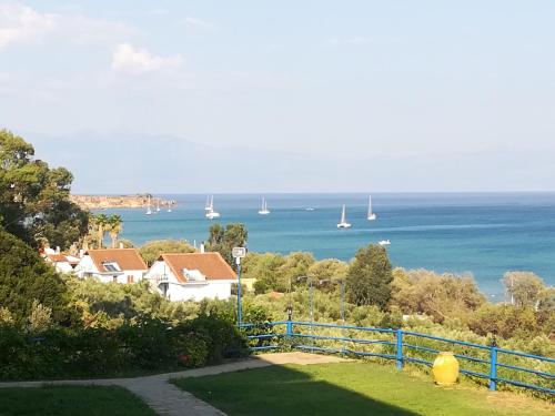 Imagen general del Hotel De La Plage Koroni. Foto 4