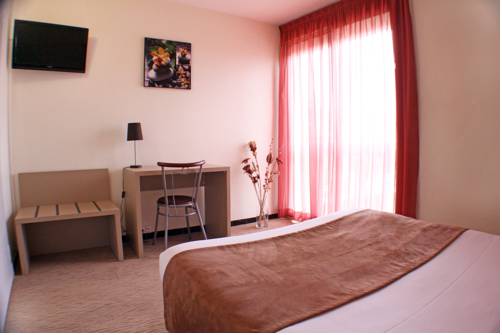 Imagen de la habitación del Hotel De La Plage, Le Barcares. Foto 7