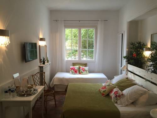 Imagen de la habitación del Hotel De La Plage Mahogany. Foto 4