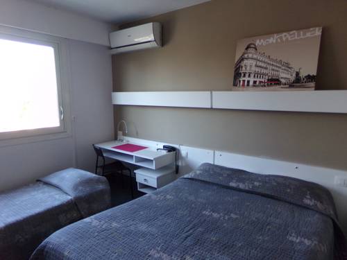 Imagen de la habitación del Hotel De La Plage, PALAVAS-LES-FLOTS. Foto 9