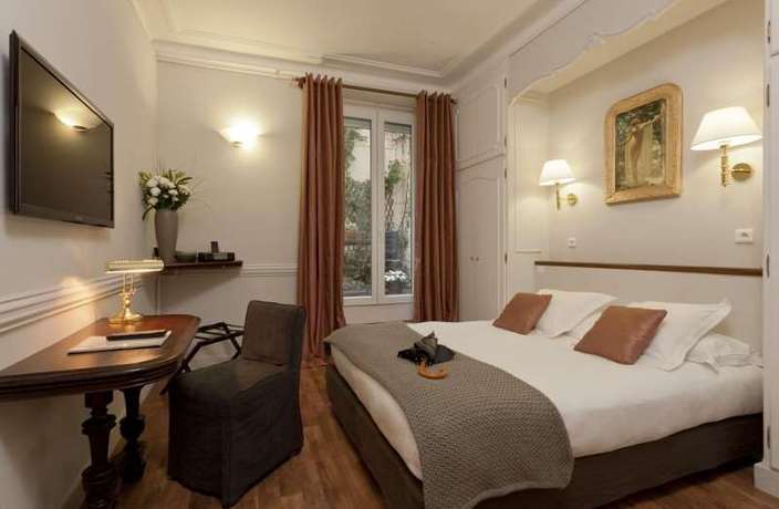 Imagen general del Hotel De La Porte Dorée. Foto 3