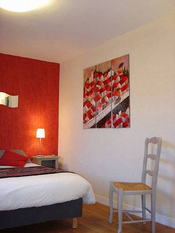 Imagen de la habitación del Hotel De La Porte Saint-malo. Foto 12