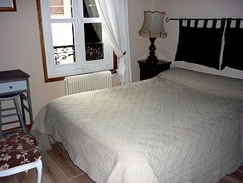 Imagen del bar/restaurante del Hotel De La Poste, AUXERRE. Foto 2