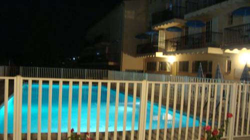 Imagen de la habitación del Hotel De La Poste, CABRIS. Foto 4