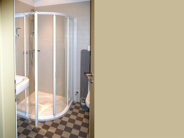 Imagen de la habitación del Hotel De La Poste, Esch-sur-alzette. Foto 12