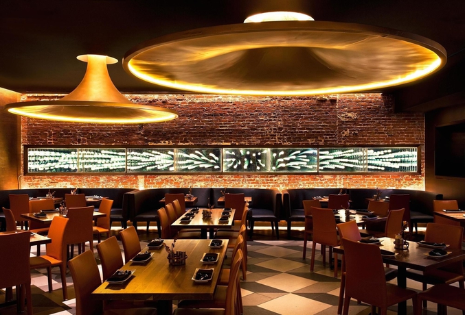 Imagen del bar/restaurante del Hotel De La Poste French Quarter, A Renaissance. Foto 4