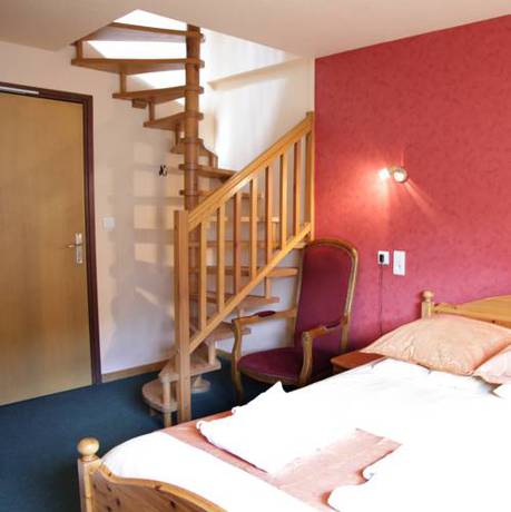 Imagen de la habitación del Hotel De La Poste - Logis De France. Foto 4