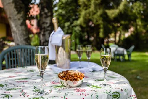 Imagen de la habitación del Hotel De La Poste - Logis De France. Foto 8