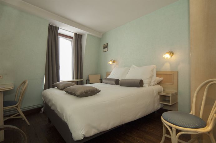 Imagen de la habitación del Hotel De La Poste - Relais Napol&eacute;on Iii. Foto 11