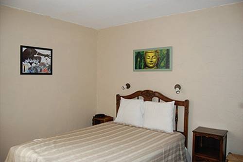 Imagen de la habitación del Hotel De La Poste, Saulieu. Foto 5