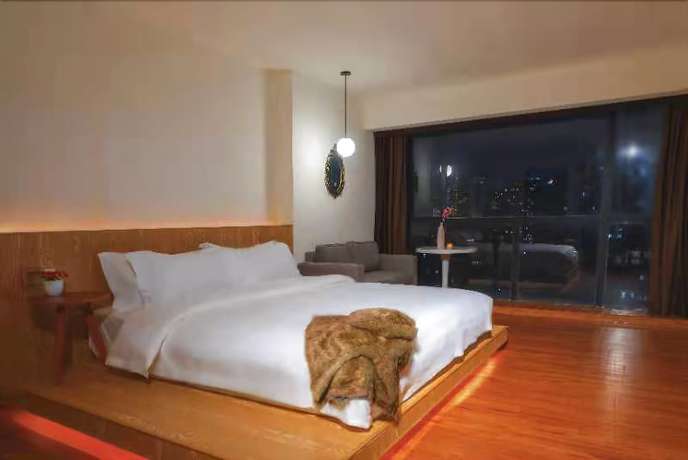 Imagen de la habitación del Hotel De La Reine Bar and Spa Guangzhou. Foto 8