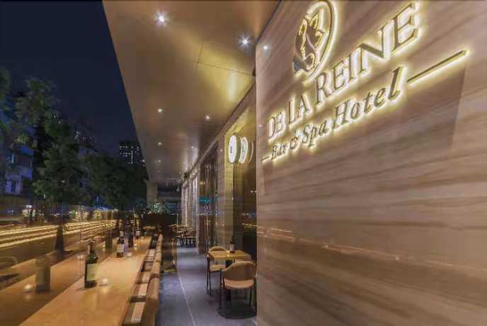 Imagen de los interiores del Hotel De La Reine Bar and Spa Guangzhou. Foto 20