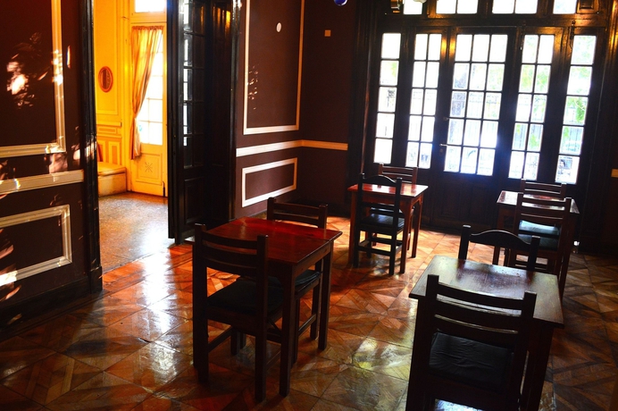 Imagen de los interiores del Hotel De La Rue. Foto 12