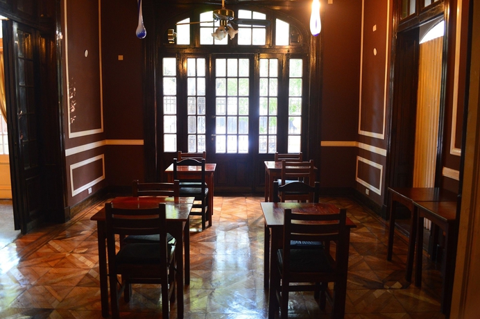 Imagen del bar/restaurante del Hotel De La Rue. Foto 5