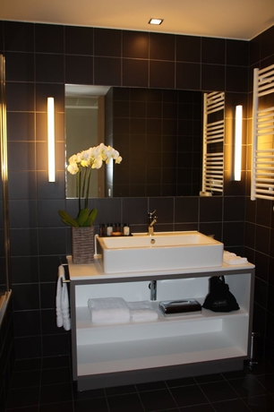 Imagen de la habitación del Hotel De La Source, Francorchamps. Foto 15