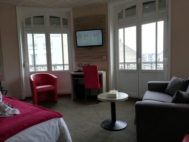 Imagen de la habitación del Hotel De La Terrasse. Foto 17