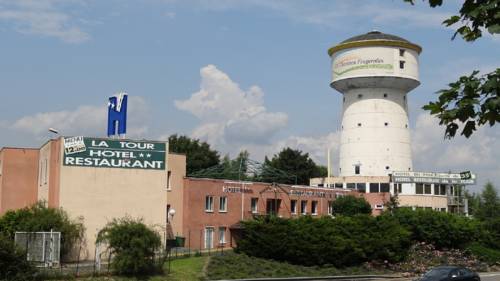 Imagen de la habitación del Hotel De La Tour, Le Chambon-Feugerolles. Foto 2