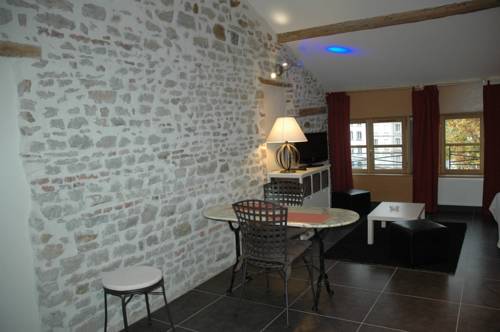 Imagen de la habitación del Hotel De La Tour, SAINT ETIENNE. Foto 5