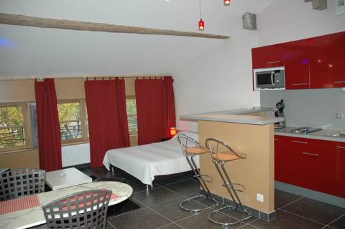 Imagen de la habitación del Hotel De La Tour, SAINT ETIENNE. Foto 8