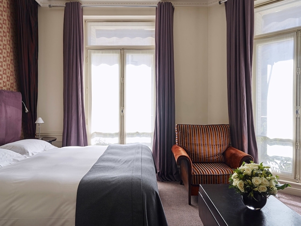 Imagen de la habitación del Hotel De La Trémoille. Foto 5