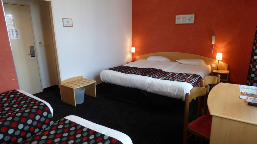 Imagen de la habitación del Hotel De La Vallée. Foto 16