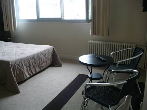 Imagen de la habitación del Hotel De La Vend&eacute;e. Foto 5