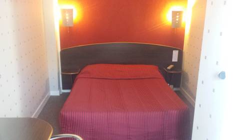 Imagen de la habitación del Hotel De La Vend&eacute;e. Foto 8