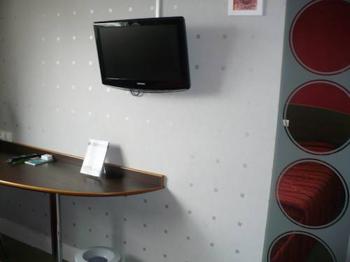 Imagen de la habitación del Hotel De La Vend&eacute;e. Foto 13