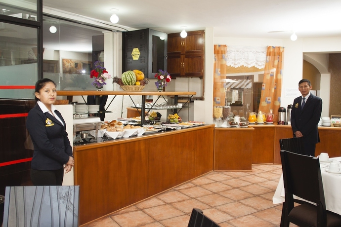 Imagen del bar/restaurante del Hotel De La Villa Hermoza. Foto 3