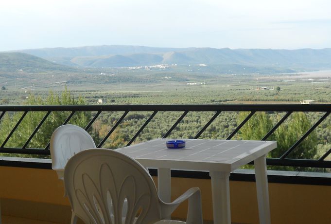 Imagen de la habitación del Hotel De La Ville, Carpino. Foto 7