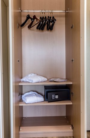 Imagen de la habitación del Hotel De La Ville, Fano. Foto 10