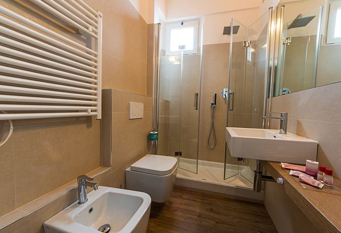 Imagen de la habitación del Hotel De La Ville, Fano. Foto 15