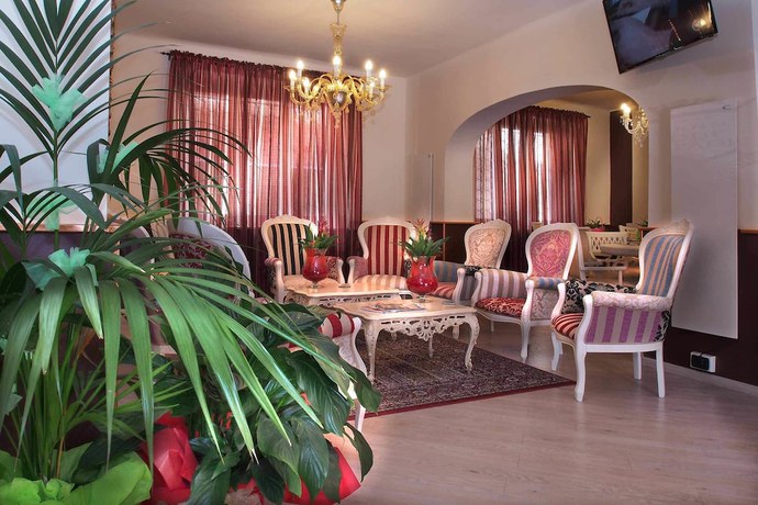 Imagen de los interiores del Hotel De La Ville, Fidenza. Foto 18