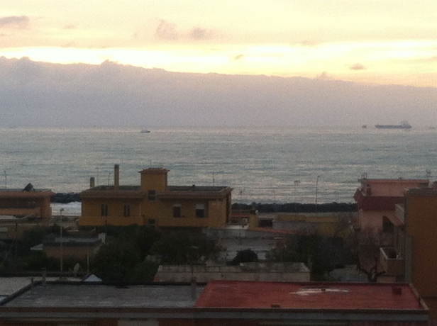 Imagen de los interiores del Hotel De La Ville Relais. Foto 9