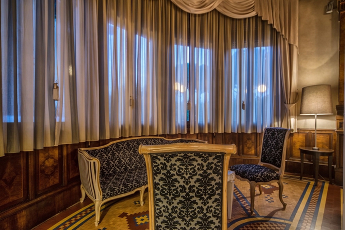 Imagen de los interiores del Hotel De La Ville, Riccione. Foto 15