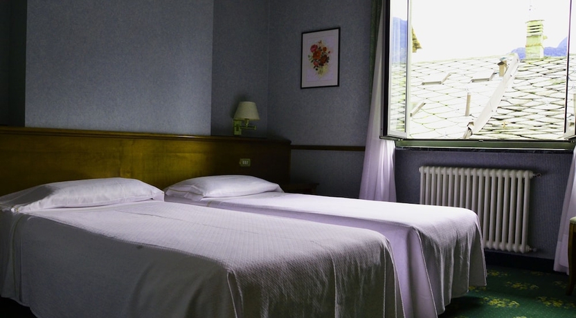 Imagen de la habitación del Hotel De La Ville, Saint Vincent. Foto 13