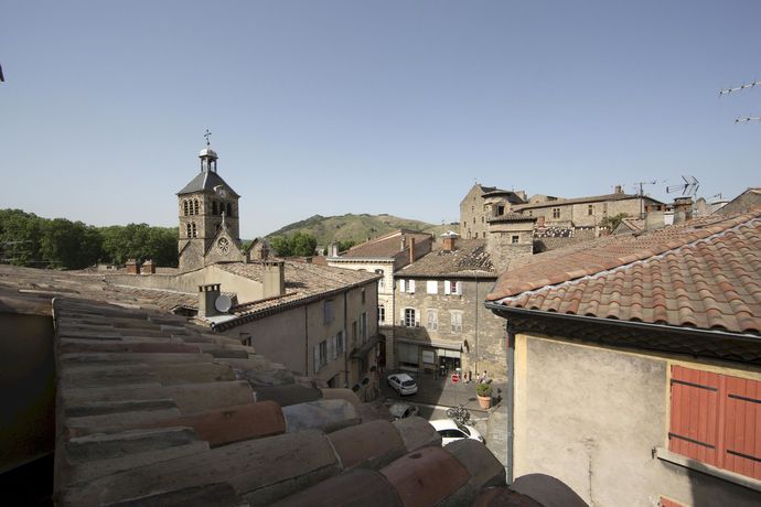 Imagen de los exteriores del Hotel De La Villeon. Foto 14