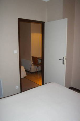 Imagen de la habitación del Hotel De L'abbaye Des Premontres. Foto 4