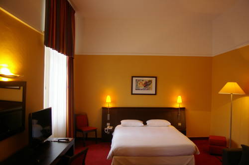 Imagen de la habitación del Hotel De L'abbaye Des Premontres. Foto 6