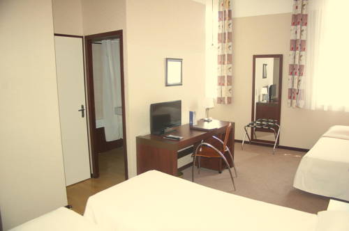 Imagen de la habitación del Hotel De L'abbaye Des Premontres. Foto 14
