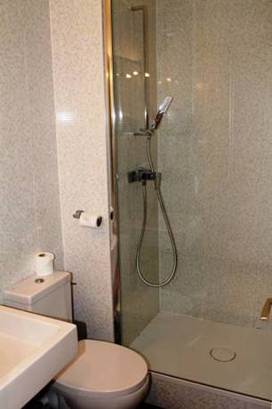 Imagen de la habitación del Hotel De L'abbaye. Foto 14